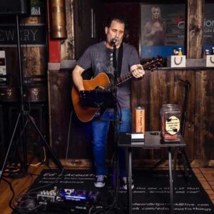 Live Music: Ed’s Acoustic Thingy