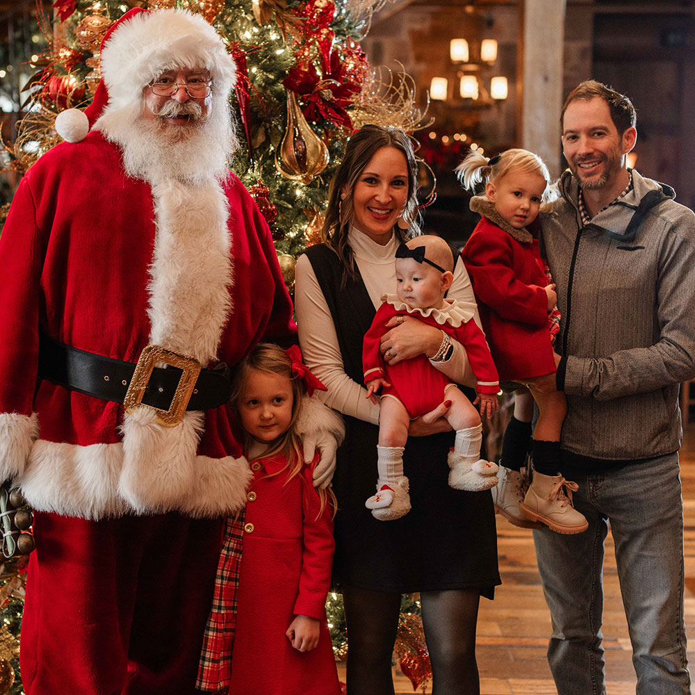 Lunch with Santa at The Bistro