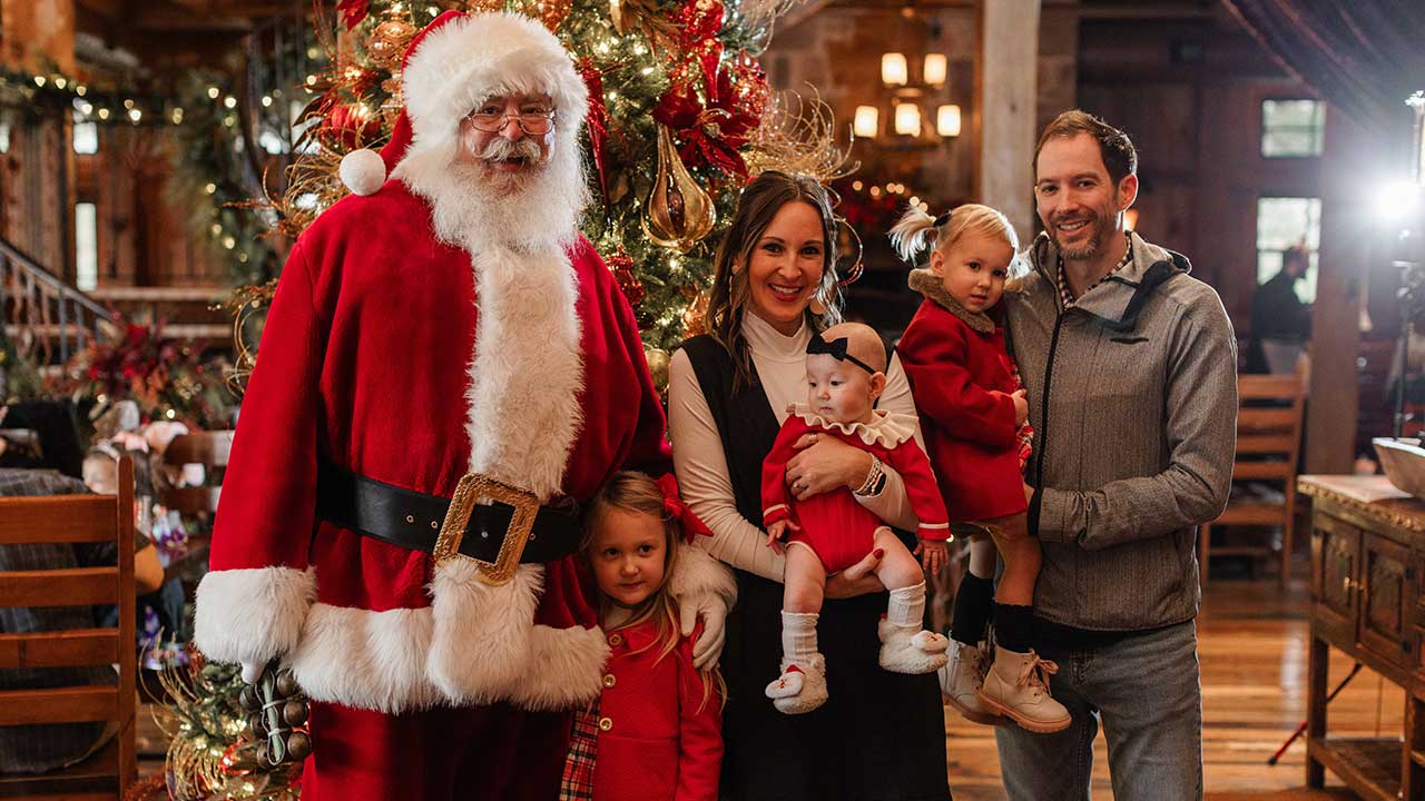 One of the Best Reasons for the Season — Holiday Dining at GV